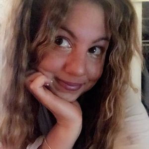 Meet your Posher, Lucy